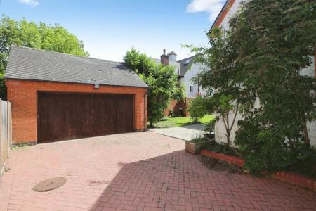 5 bedroom Detached house for sale in Garton Close, Appleby Magna, DE12