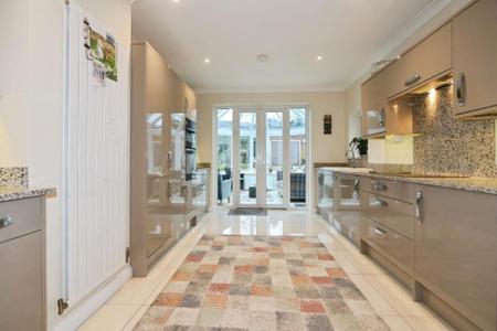 2 bedroom Detached bungalow for sale in Burton Road, Ashby-De-La-Zouch, LE65