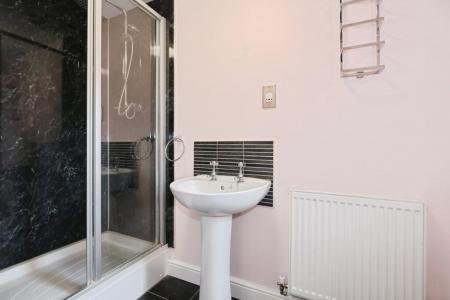 4 bedroom Detached house for sale in Drew Court, Ashby-De-La-Zouch, LE65
