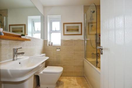 4 bedroom Detached house for sale in Philip Bent Road, Ashby-De-La-Zouch, LE65