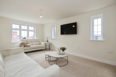 4 bedroom Detached house for sale in School Lane, Ashby-De-La-Zouch, LE65