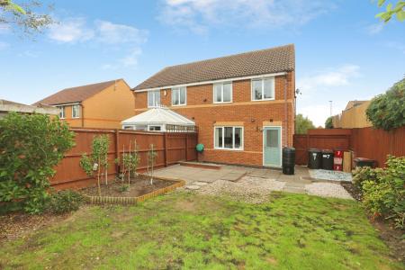 3 bedroom Semi-detached house for sale in Bluebell Close, Donisthorpe, DE12