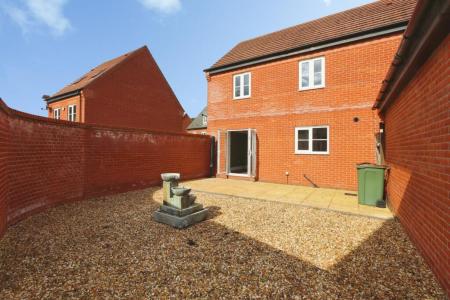4 bedroom Detached house for sale in St. Helens Lane, Appleby Magna, DE12