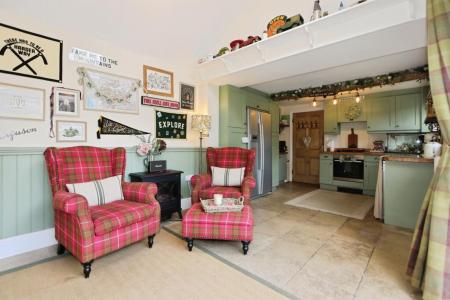 2 bedroom End of terrace house for sale in Wood Street, Ashby-De-La-Zouch, LE65