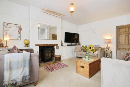 2 bedroom End of terrace house for sale in Wood Street, Ashby-De-La-Zouch, LE65