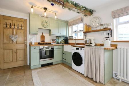 2 bedroom End of terrace house for sale in Wood Street, Ashby-De-La-Zouch, LE65