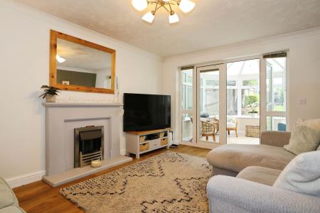 4 bedroom Detached house for sale in Brick Kiln Croft, Measham, DE12
