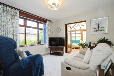 2 bedroom Semi-detached house for sale in Ashby Road, Donisthorpe, DE12