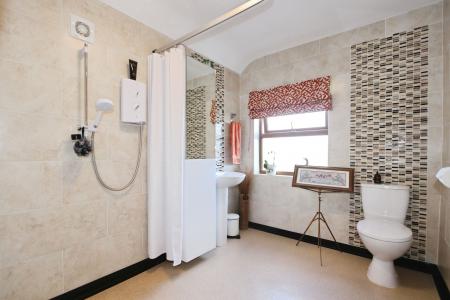 2 bedroom Semi-detached house for sale in Ashby Road, Donisthorpe, DE12