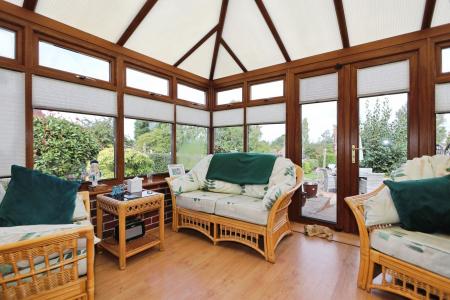 2 bedroom Semi-detached house for sale in Ashby Road, Donisthorpe, DE12