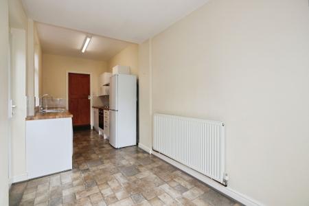 2 bedroom Terraced House for sale in Avenue Road, Ashby-De-La-Zouch, LE65