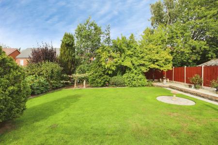 2 bedroom Detached bungalow for sale in Fenton Avenue, Blackfordby, DE11