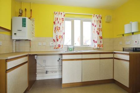 2 bedroom Maisonette for sale in Western Close, Ashby-De-La-Zouch, LE65