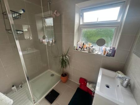 4 bedroom Detached house for sale in Queens Street, Measham, DE12