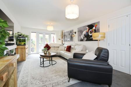 5 bedroom Detached house for sale in School Lane, Ashby-De-La-Zouch, LE65