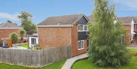3 bedroom Semi-detached house for sale in Malvern Crescent, Ashby-De-La-Zouch, LE65