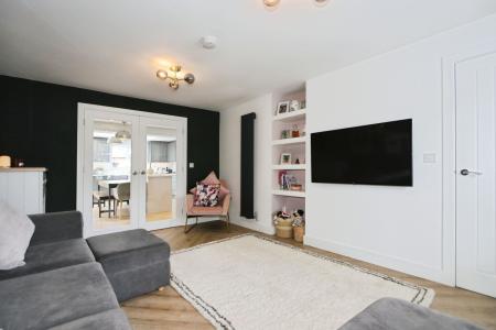 3 bedroom Semi-detached house for sale in Malvern Crescent, Ashby-De-La-Zouch, LE65