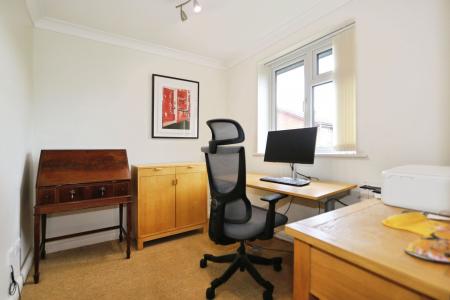 4 bedroom Detached house for sale in Oaklands Way, Melbourne, DE73