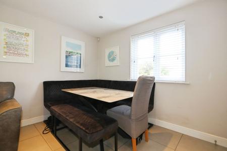 3 bedroom Semi-detached house for sale in Iris Close, Appleby Magna, DE12