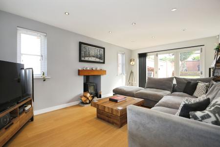 3 bedroom Semi-detached house for sale in Iris Close, Appleby Magna, DE12