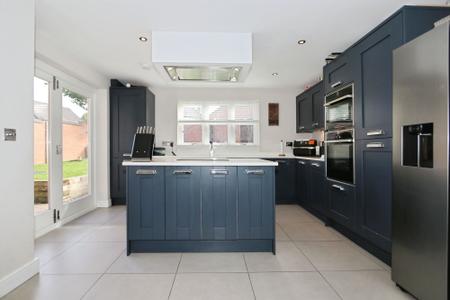 3 bedroom Semi-detached house for sale in Iris Close, Appleby Magna, DE12