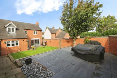 3 bedroom Semi-detached house for sale in Iris Close, Appleby Magna, DE12