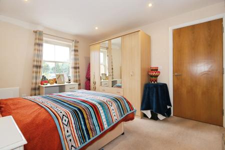 2 bedroom Flat for sale in Station Road, Ashby-De-La-Zouch, LE65