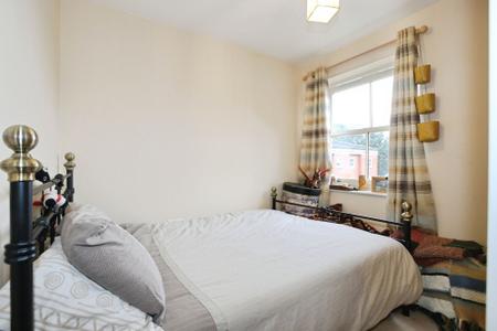 2 bedroom Flat for sale in Station Road, Ashby-De-La-Zouch, LE65