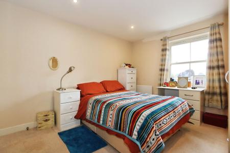 2 bedroom Flat for sale in Station Road, Ashby-De-La-Zouch, LE65