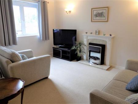 1 bedroom Apartment for sale in Brielen Court, Radcliffe-On-Trent, Nottingham