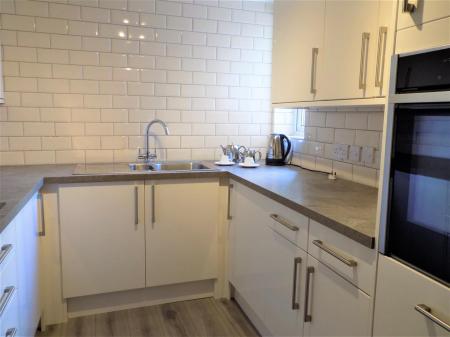 1 bedroom Apartment for sale in Brielen Court, Radcliffe-On-Trent, Nottingham