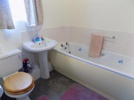 1 bedroom Apartment for sale in 9 The Chestnuts, Main Road, Radcliffe On Trent