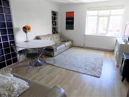 2 bedroom Property for sale in Ludgate Drive, East Bridgford