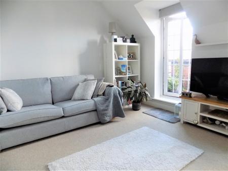 1 bedroom Apartment for sale in Cutlers Court, Radcliffe-On-Trent, Nottingham