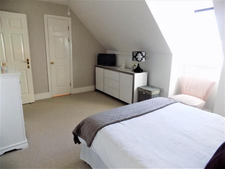 1 bedroom Apartment for sale in Cutlers Court, Radcliffe-On-Trent, Nottingham