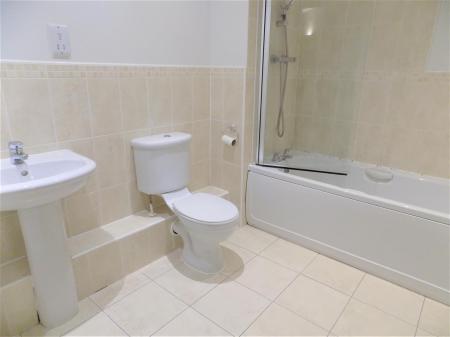 2 bedroom Apartment for sale in Cutlers Court, Radcliffe-On-Trent, Nottingham