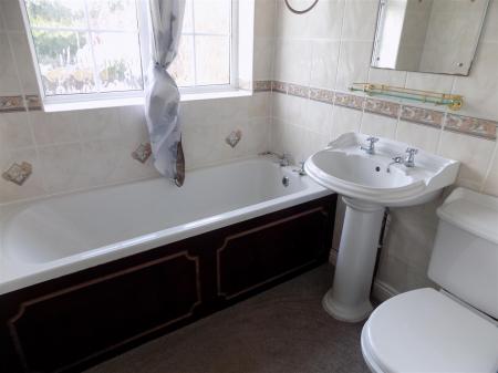 2 bedroom Property for sale in Cropton Grove, Bingham