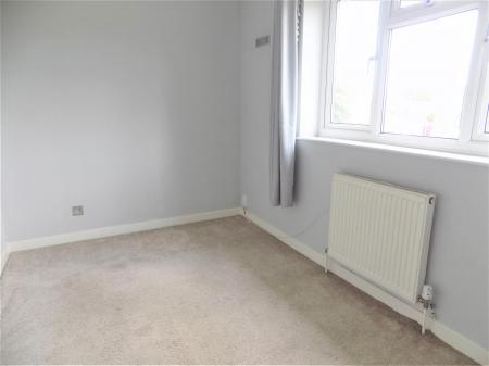 2 bedroom End of terrace house for sale in Langdale Grove, Bingham, Nottingham