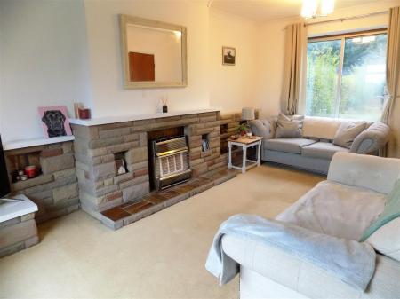 2 bedroom Terraced House for sale in Hoe View Road, Cropwell Bishop, Nottingham