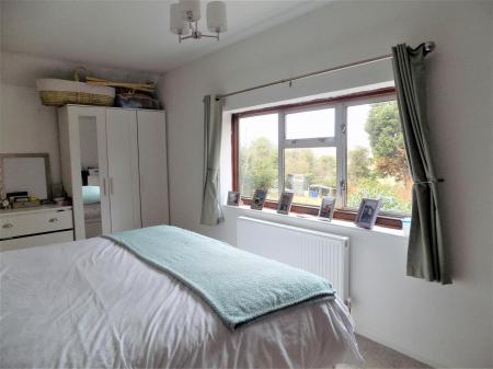 2 bedroom Terraced House for sale in Hoe View Road, Cropwell Bishop, Nottingham
