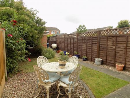 2 bedroom Terraced House for sale in Cropton Grove, Bingham, Nottingham