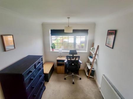 2 bedroom Terraced House for sale in Cropton Grove, Bingham, Nottingham