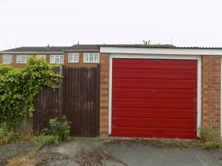 2 bedroom Terraced House for sale in Cropton Grove, Bingham, Nottingham