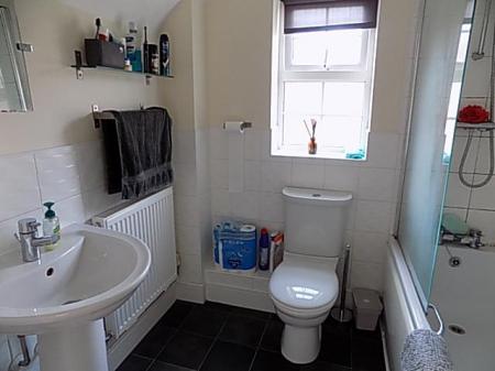 2 bedroom Coach House for sale in Medway Drive, Bingham