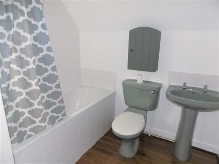 2 bedroom Cottage for sale in Main Road, Barnstone, Nottingham