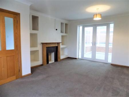 3 bedroom Property for sale in Abbey Close, Aslockton