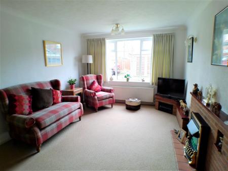 2 bedroom Detached bungalow for sale in Glendoe Grove, Bingham