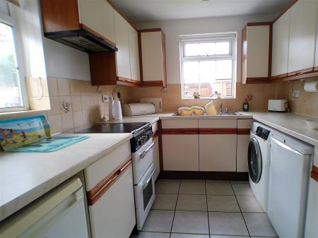 2 bedroom Detached bungalow for sale in Glendoe Grove, Bingham