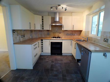 3 bedroom Semi-detached house for sale in Laurel Way, Bottesford
