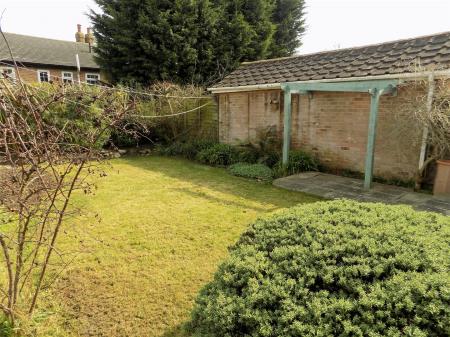 3 bedroom Detached house for sale in Park Road, Barnstone, Nottingham